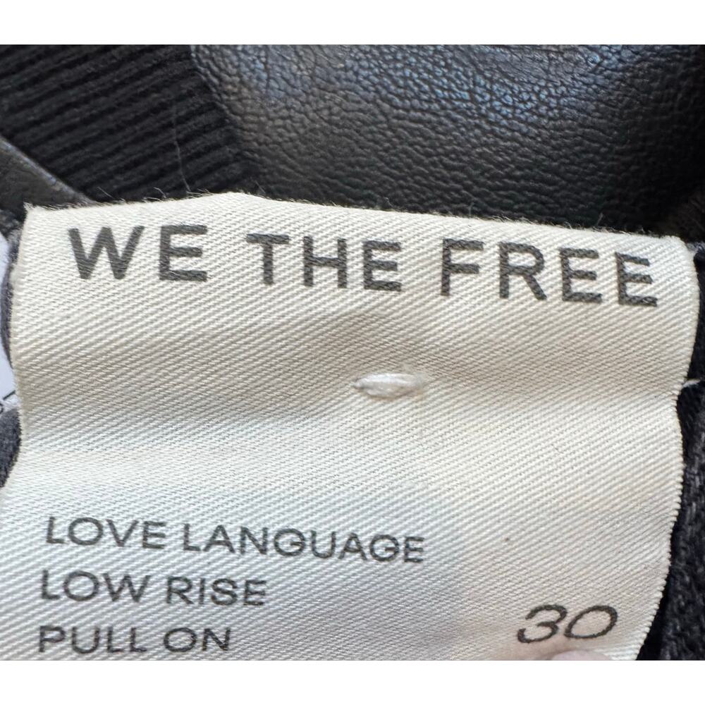Free People Love Language Pull-On Jeans - Stylish & Comfy Size 30 - Picture 6 of 6
